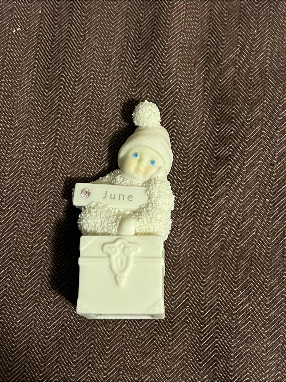 Dept 56 Snowbabies "A Smile To Treasure" June Moonstone Gem